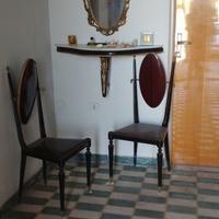 mobile da ingresso con attaccapanni