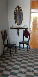 mobile da ingresso con attaccapanni