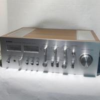 ANPLIFICATORE  YAMAHA  810 