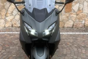 Yamaha tmax 560 2025