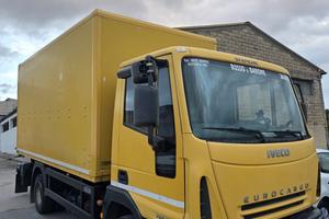 Iveco 60e15 Furgone con sponda idraulica da 1500kg