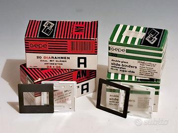 60 Telaini per diapositive con vetrini antinewton.