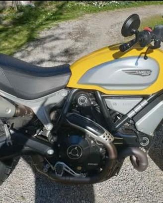 Ducati scrambler 1100, 6800 km reali!! ultimo prez