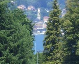 Lago Maggiore Meina trilocale vista lago