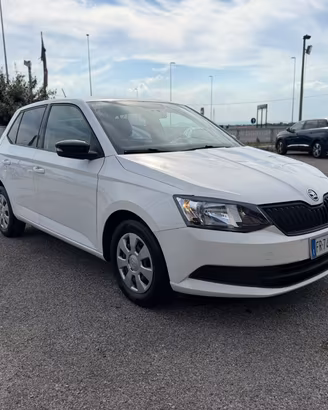 SKODA Fabia 1.0 MPI 75 CV Design Edition