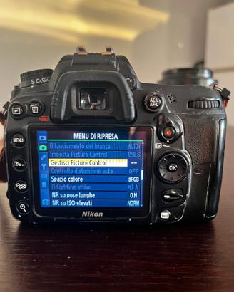 Nikon D7000+18-105 VR+50mm f/1.8+Borsa/accessori