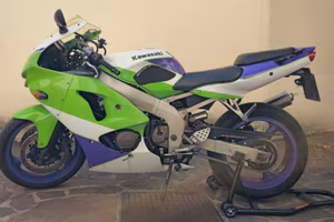 Ninja ZX6R 