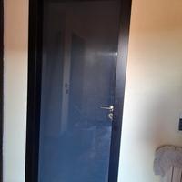 porte in laminato nere