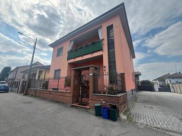 Appartamento Abbiategrasso [Cod. rif 2157VRG]