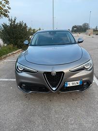 Alfa Romeo stelvio 2.2 210cv Q4 full da rivedere