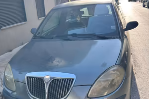 Lancia Ypsilon 1.2 - Revisione OK - Motore rifatto