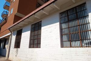 Locale di 453 mq. con destinazione GARAGE/DEPOSITO