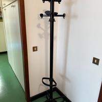 attaccapanni della Kartell in resina