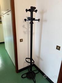 attaccapanni della Kartell in resina