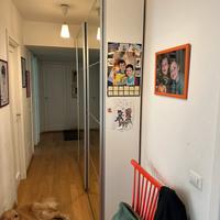 Armadio Ikea con ante scorrevoli a specchio