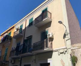 Stabile/Palazzo Bari [Cod. rif 3134751VRG]