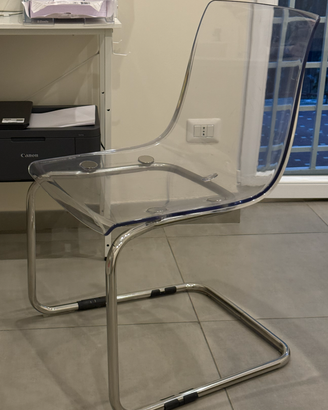 Sedia trasparente Ikea