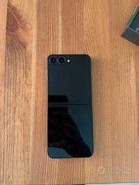Samsung Galaxy z flip 7 FE
