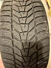 PNEUMATICI INVERNALI Hankook 235/55 R 18 100M