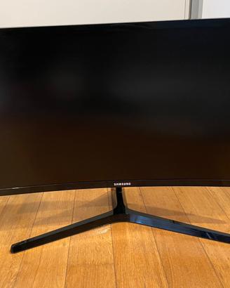 Monitor Gaming Curvo Samsung 24i 144Hz C24RG50