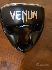 caschetto boxe venum