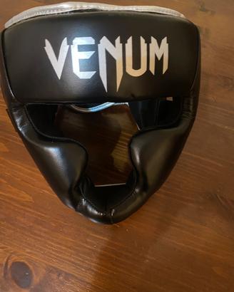 caschetto boxe venum