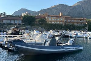 Gommone ICON 28 s - Luglio 2023