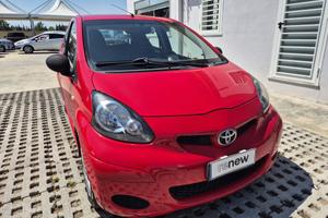 Toyota Aygo 1.0 12V VVT-i 5 porte Sol