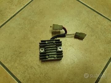 Regolatore di tensione Yamaha XT 550