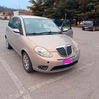 Lancia y 1.2 benzina anno 2007