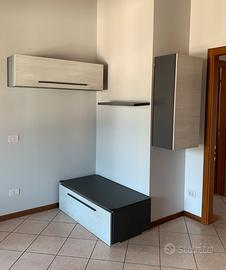 Mobile pensili soggiorno