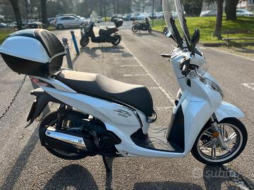 HONDA SH 300I ABS