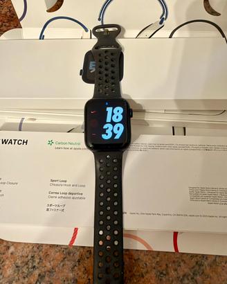 Apple Watch SE 2 44mm