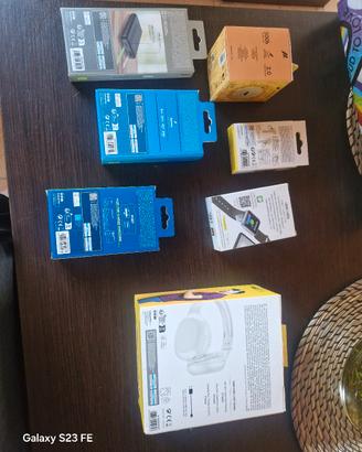 pacchetto accessori telefonia 