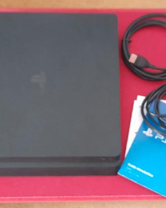 PlayStation  4  -  500 GB