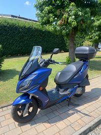 Kymco Grand Dink 300