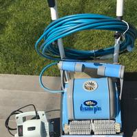 Robot pulitore per piscina