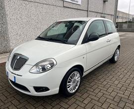 Lancia Ypsilon 1.2 69 CV Diva