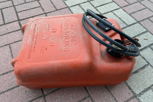 Serbatoio nautico per imbarcazione