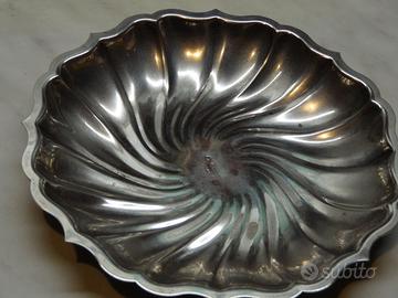 Portaoggetti  FATTO A MANO.