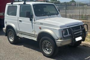 SUZUKI Samurai 1.9 TD Berlina De Luxe