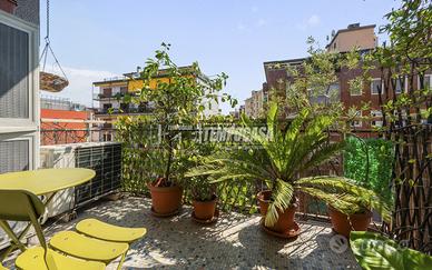 BILOCALE CON TERRAZZO!