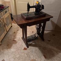 Macchina da cucire vintage