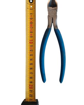 Tronchesi a taglio laterale