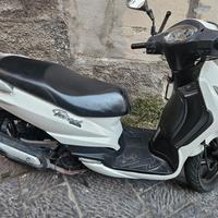 peugeot tweet 150