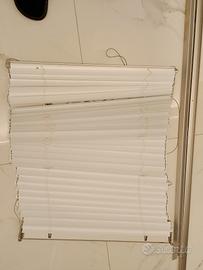 tenda veneziana in lamelle alluminio per Velux