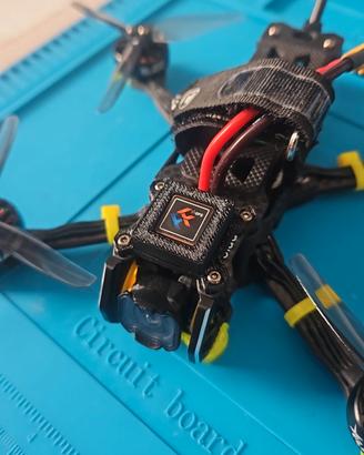 Assemblaggio/configurazioni droni FPV