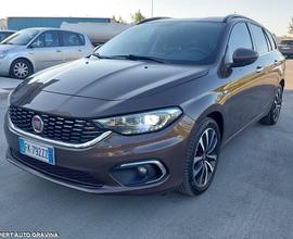 FIAT TIPO LOUNGE 1.6cc SUPER ACCESSORIATA