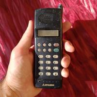 Telefono Mitsubishi MT-8 (anno 1993)