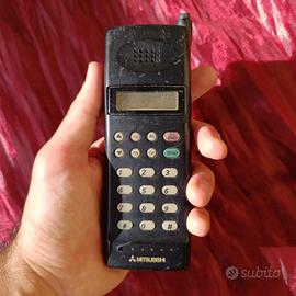 Telefono Mitsubishi MT-8 (anno 1993)